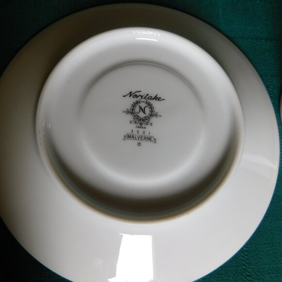 Noritake Malverne 3501 (1983) cup and saucer near mint condition - Picture 8 of 9